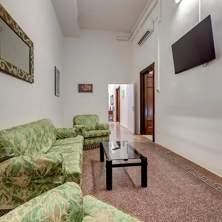 Calamai By The River Pensión