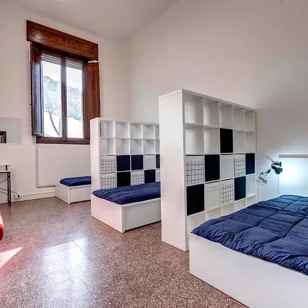 Calamai By The River בית הארחה פראטו