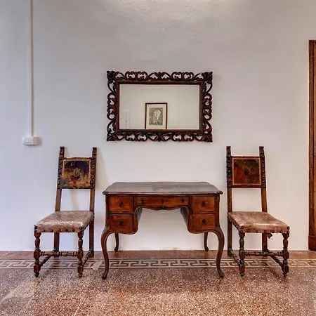 Calamai By The River בית הארחה *